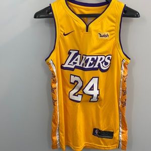 Nike Kobe Bryant Lakers 24 jersey NWT 48 stitched